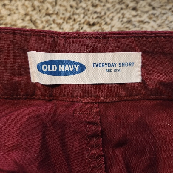 Old Navy Shorts | size 2 - Picture 4 of 5